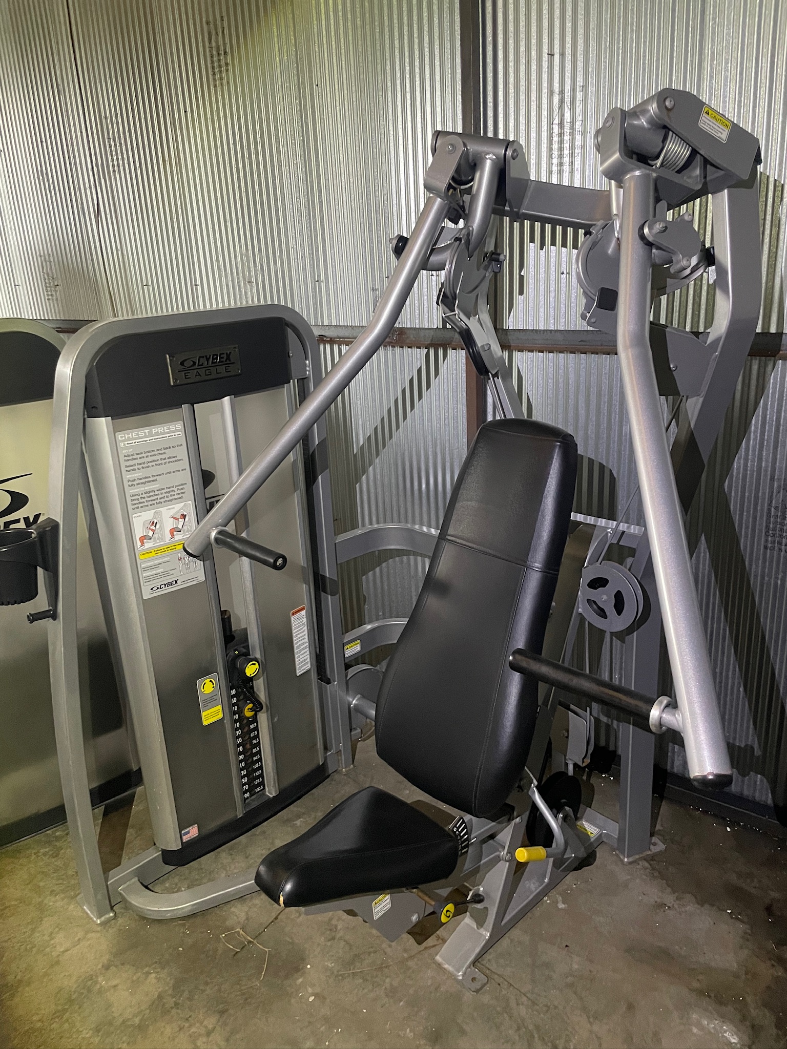 Cybex Eagle Chest Press