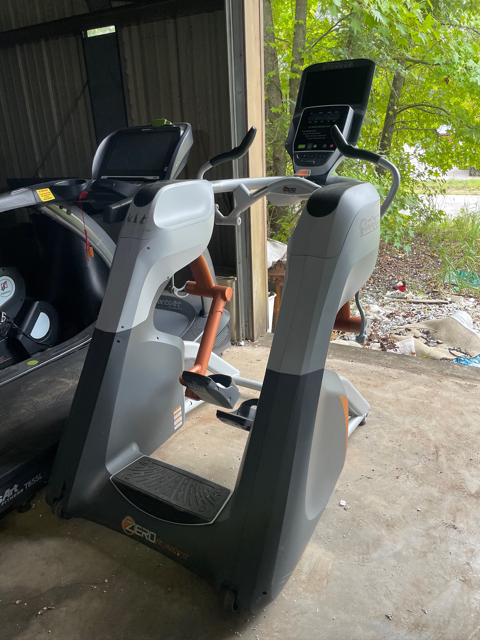 Octane Fitness Zero Runner