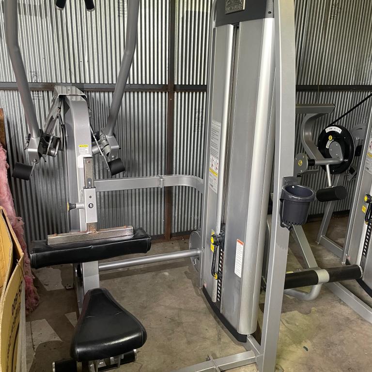 Cybex Eagle Lat Pulldown